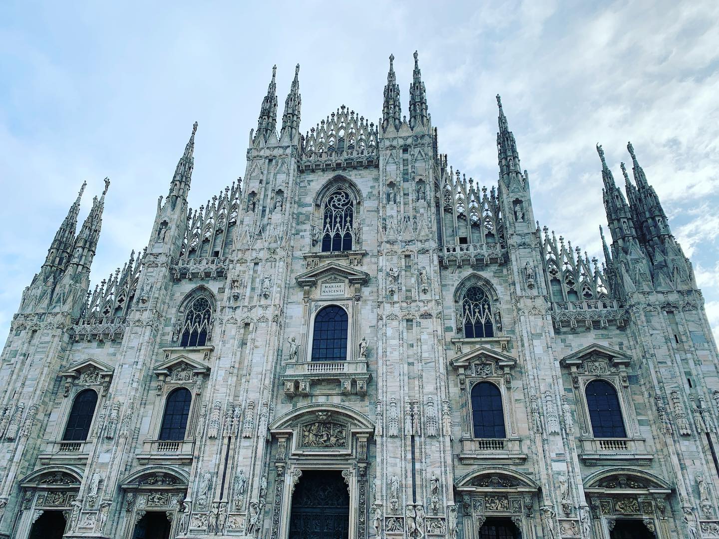 Morning Duomo 😎 #milan #duomo #nomadic